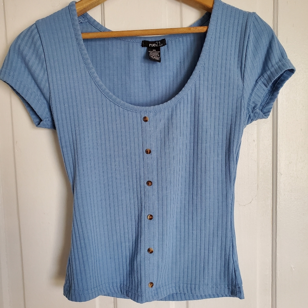 Rue21 Women's Extra Small Blue Crop Top
